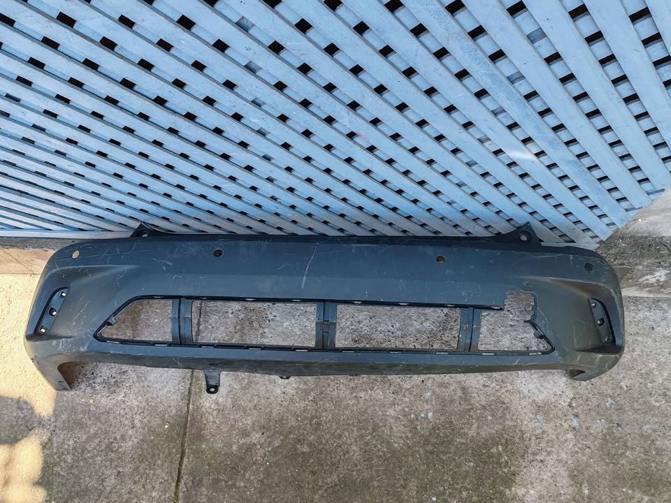 Parachoque trasero Toyota Corolla Cross 2021 - 2026 (IV)