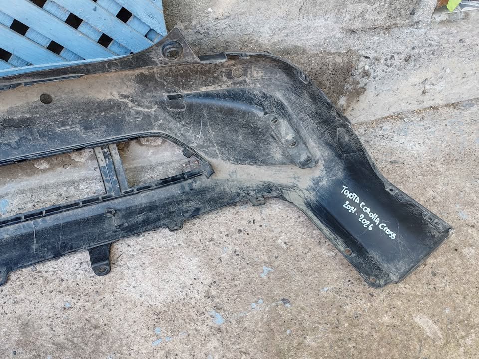 Parachoque trasero Toyota Corolla Cross 2021 - 2026 (IV) - Imagen 6
