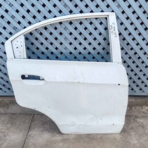Puerta trasera derecha Chevrolet Sail 2011 - 2016 (ll)