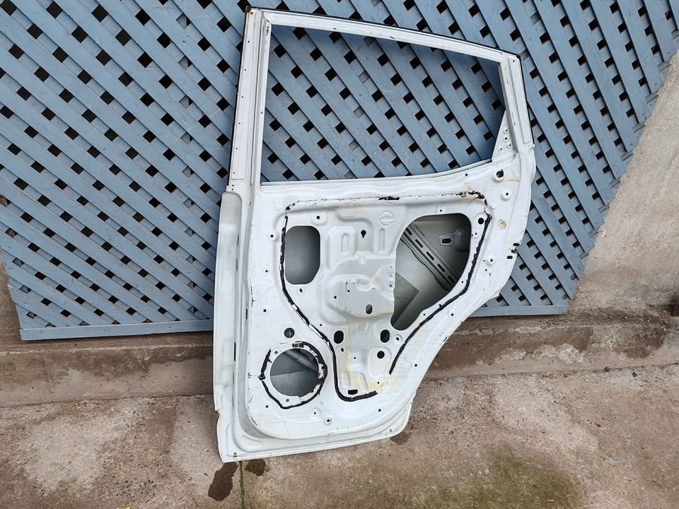 Puerta trasera derecha MG ZS 2018 - 2025 (II) - Imagen 7
