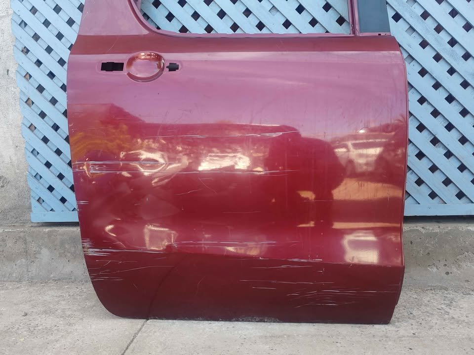 Puerta trasera derecha Mazda BT50 2016 - 2020 - Imagen 2