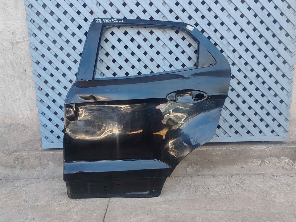 Puerta trasera izquierda Ford Ecosport 2013 - 2022